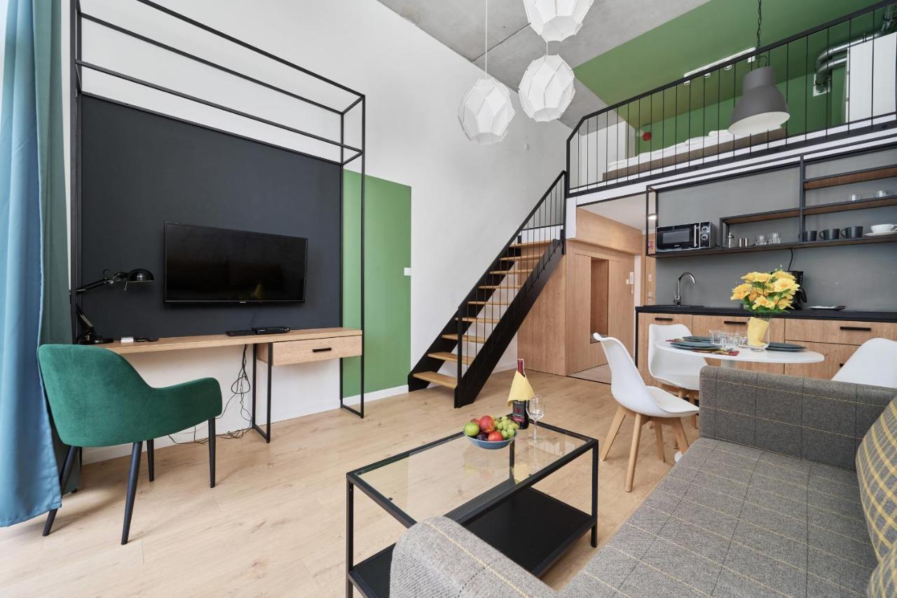 Mezzanine Studio Apartments Zarembowicza Wroclaw Airport By Renters Exterior foto