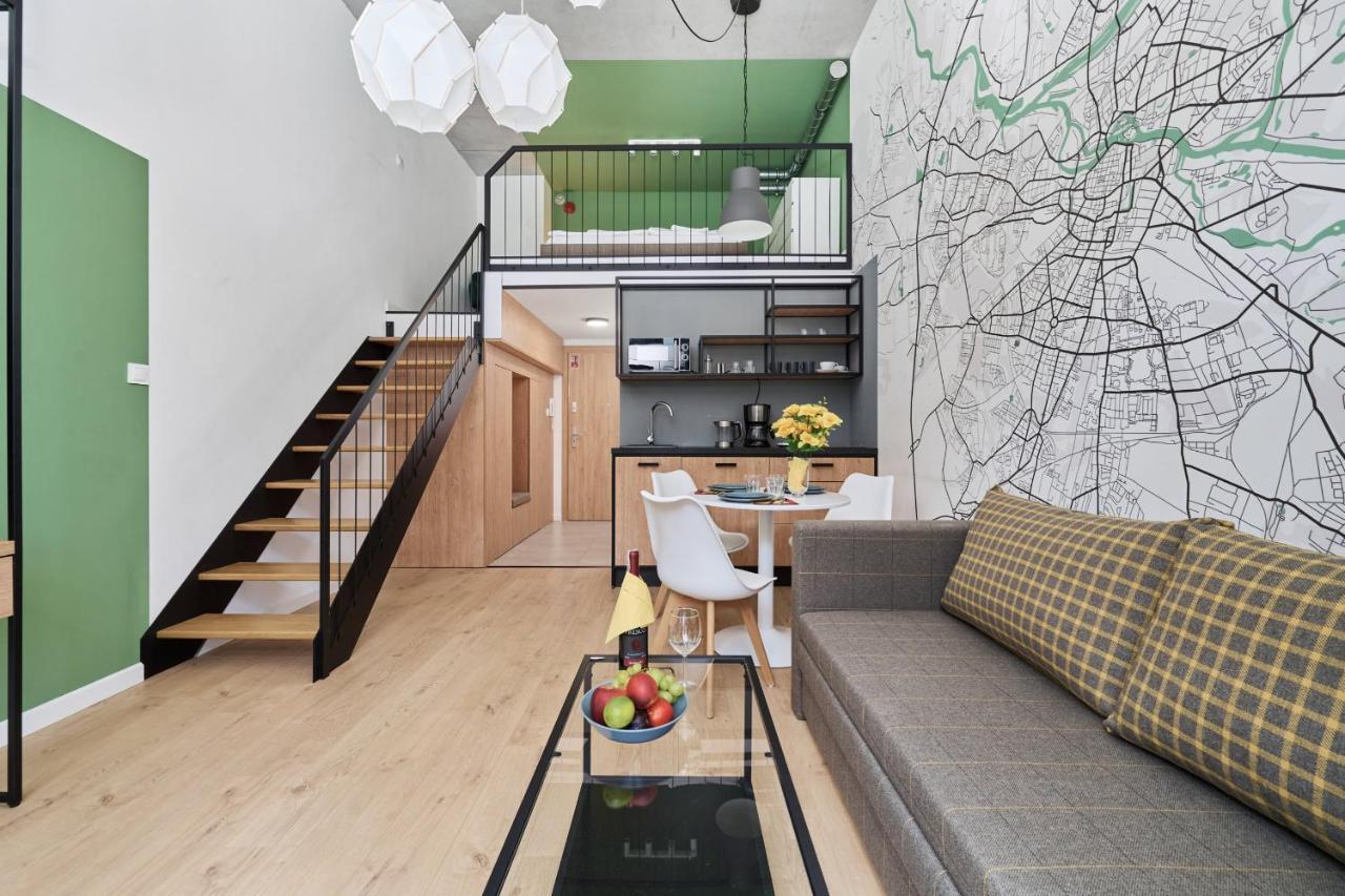 Mezzanine Studio Apartments Zarembowicza Wroclaw Airport By Renters Exterior foto