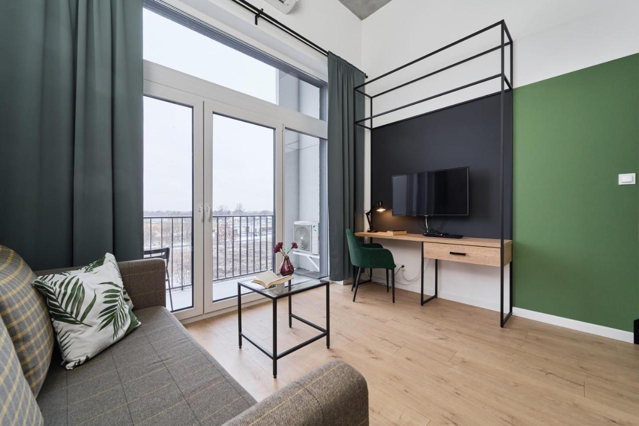 Mezzanine Studio Apartments Zarembowicza Wroclaw Airport By Renters Exterior foto