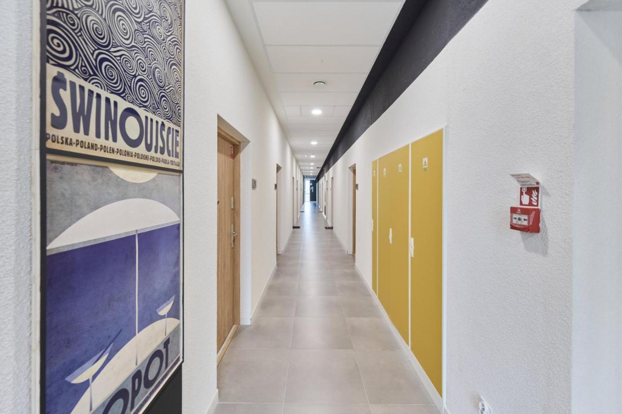 Mezzanine Studio Apartments Zarembowicza Wroclaw Airport By Renters Exterior foto